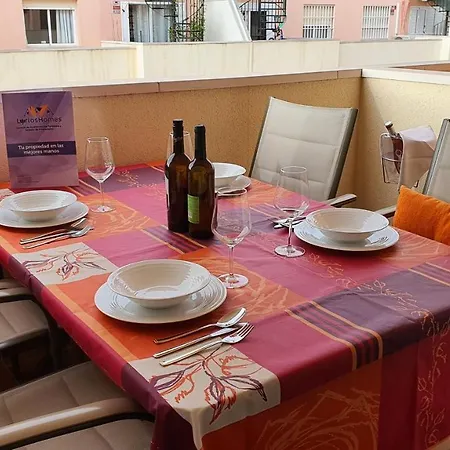 Lyrioshomes , Piscina Y Parque Infantil Апартаменты *